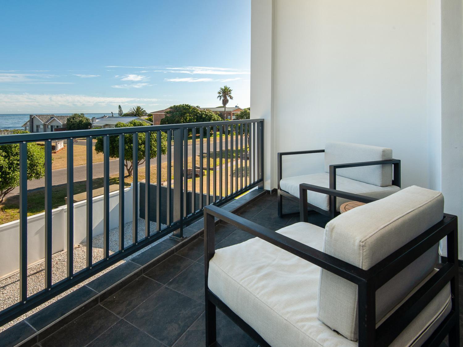 Glow Boutique Suites & Guesthouse Hermanus Room photo